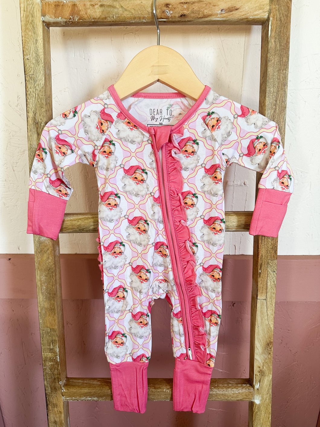 Merry & PINK! Ruffle Zippy
